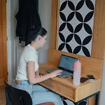 Hostel Snoozles Centre *