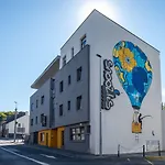 Hostel Snoozles Centre Galway