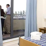 Snoozles Centre Hostel Galway