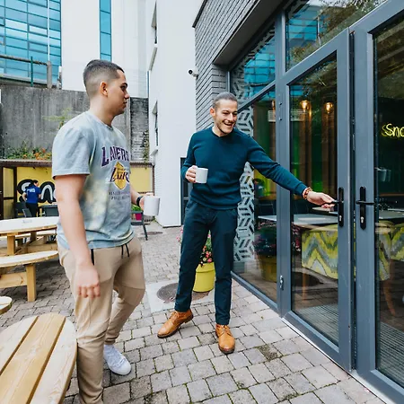 호스텔 Snoozles Centre *