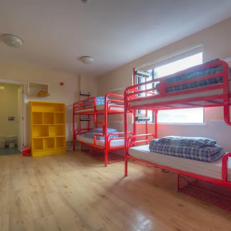 بيت شباب Snoozles Centre *