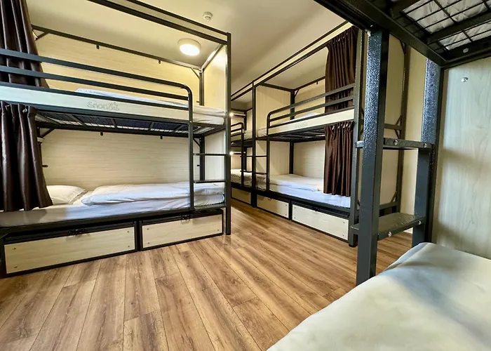 Snoozles Centre Hostel Galway