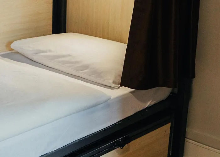 Snoozles Centre Hostel Galway