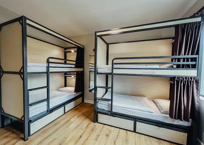 Snoozles Centre Hostel Galway