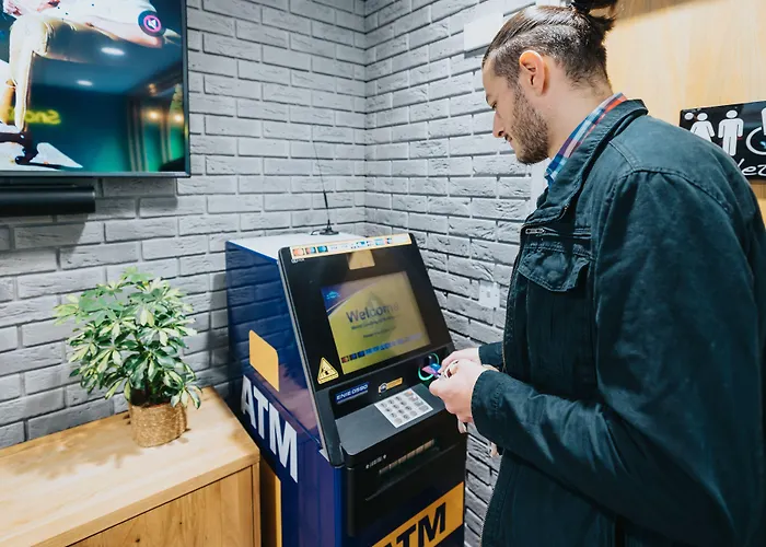 Snoozles Centre Hostel Galway