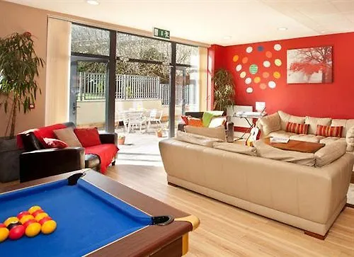 Hostel Snoozles Centre