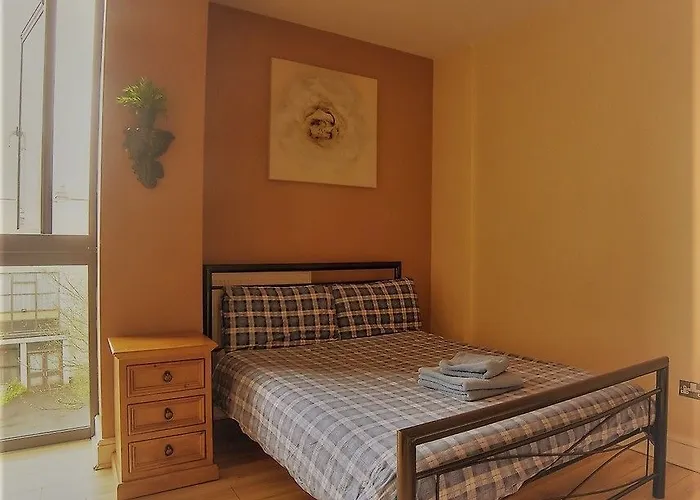 Hostel Snoozles Centre