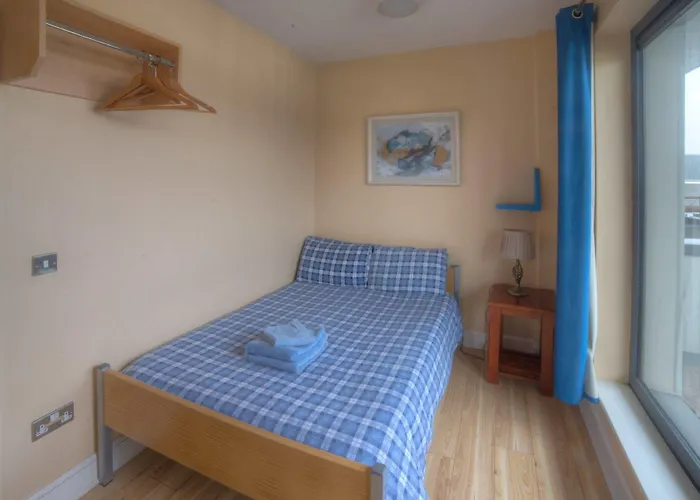 Hostel Snoozles Centre Galway