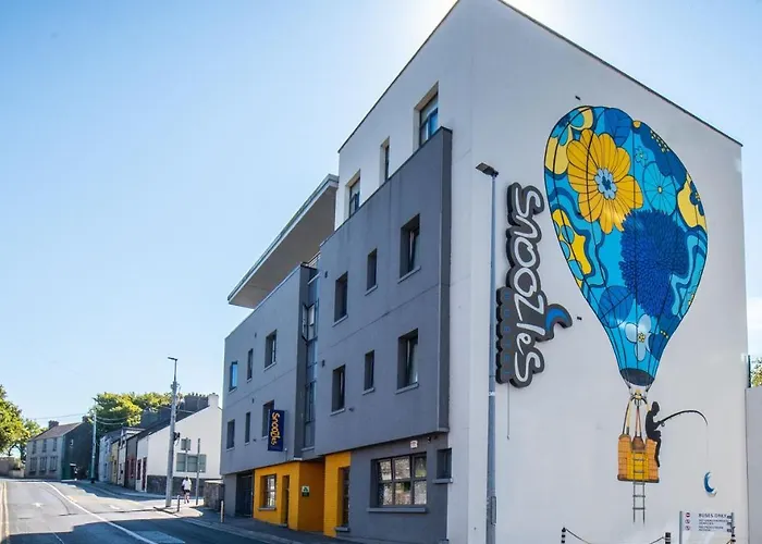 Snoozles Centre אכסניה גלוואיי