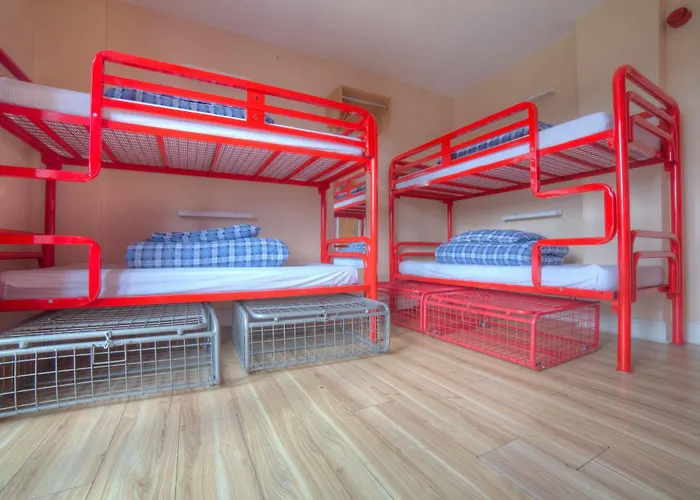 Snoozles Centre Hostel Galway